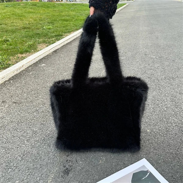 Sac Fourrure Grand Fluffy Étreinte Luxe – Image 44
