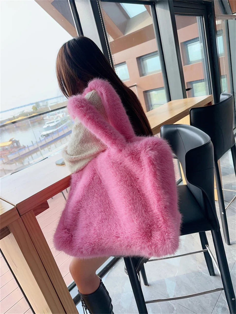 Sac Fourrure Grand Fluffy Étreinte Luxe – Image 16